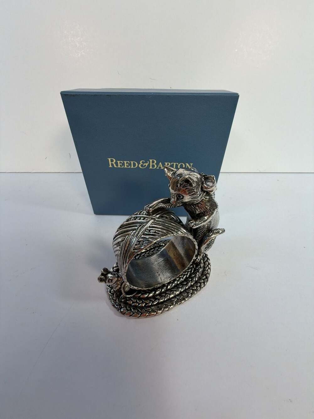 Reed & Barton Silverplate 1824 Collection Cat & Mouse Napkin Ring #1823- Box